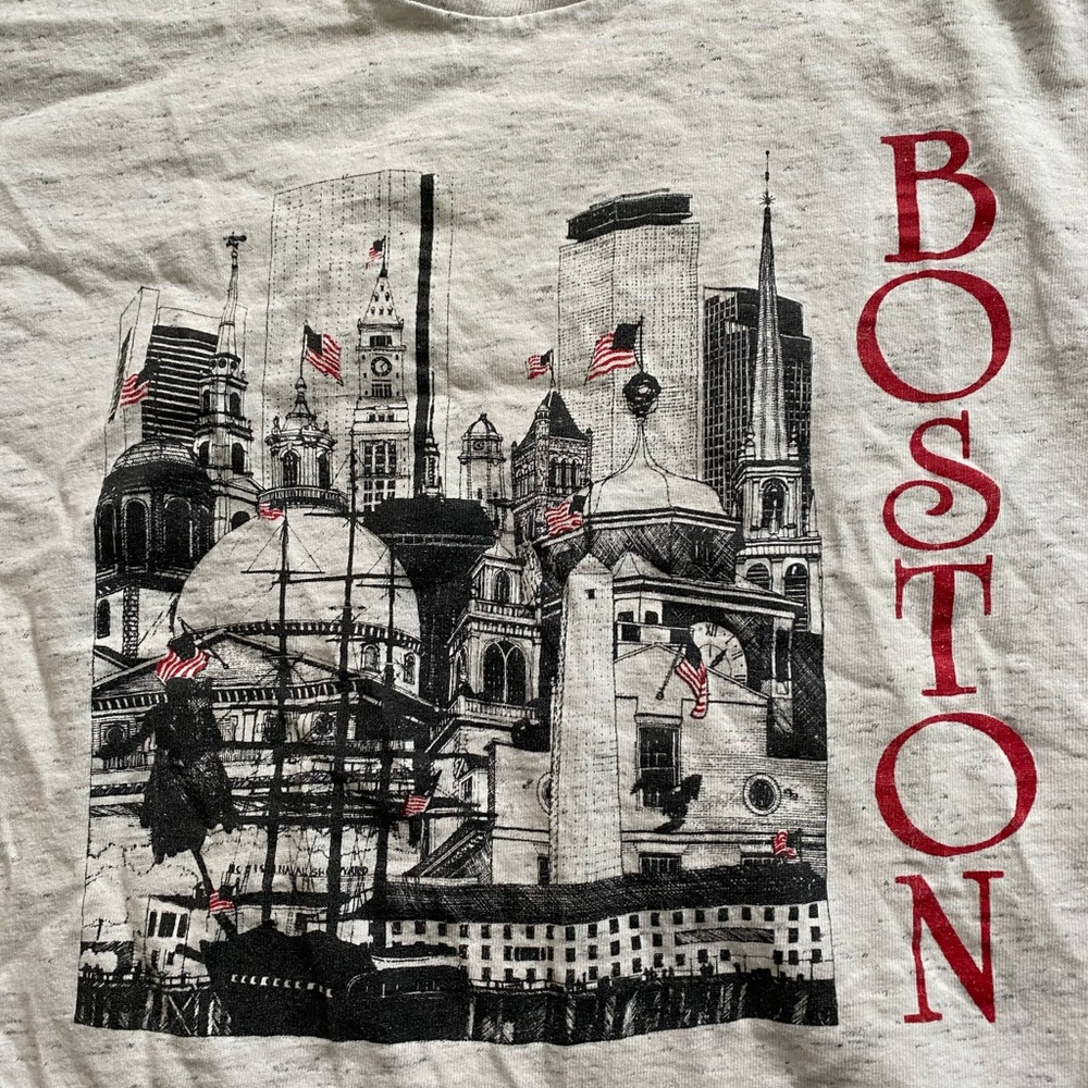 Vintage tee‼️ - Picture 2 of 6